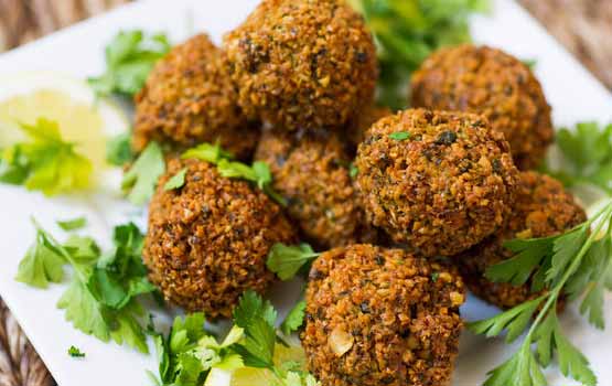 Falafel from canned chickpeas